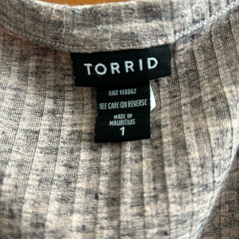 Torrid ribbed tee - Picture 2 of 2